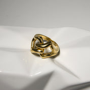 Gruby łańcuch pozłacany pierścionek