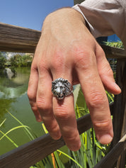 Lew srebrny oksydowany pierścionek