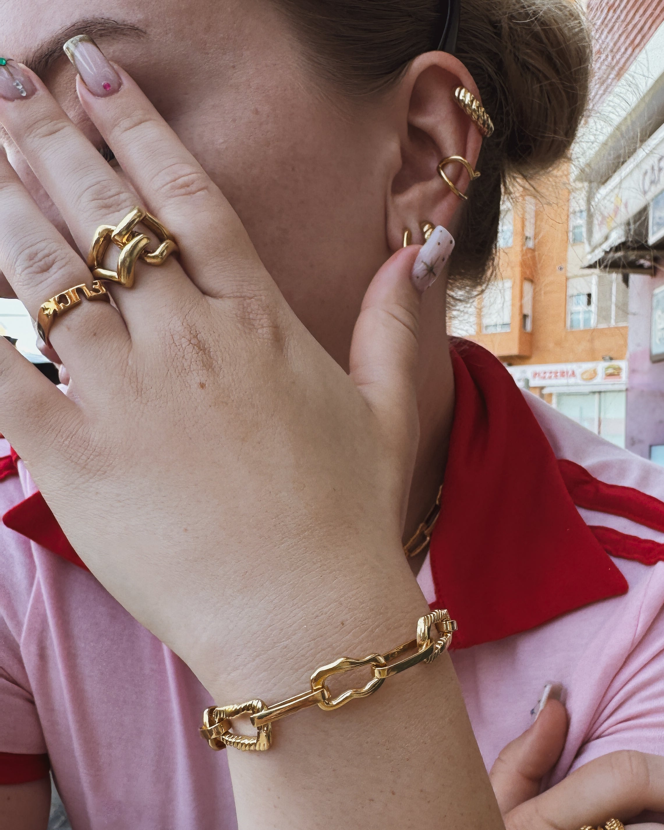 Pozłacana nausznica podwójna serce