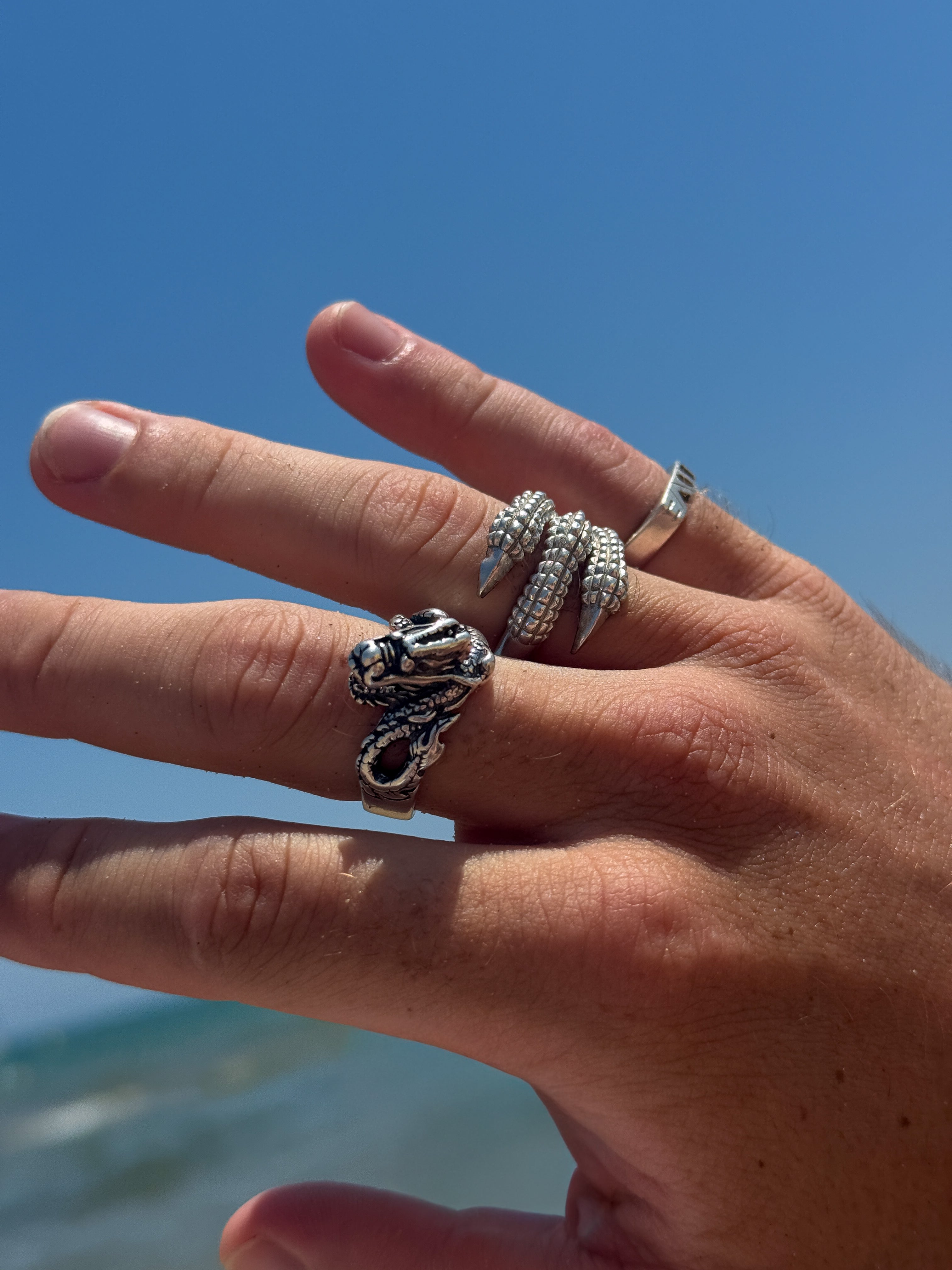 Pazury jaszczura srebrny pierścionek regulowany