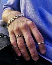 Srebrny łańcuszkowy pierścionek