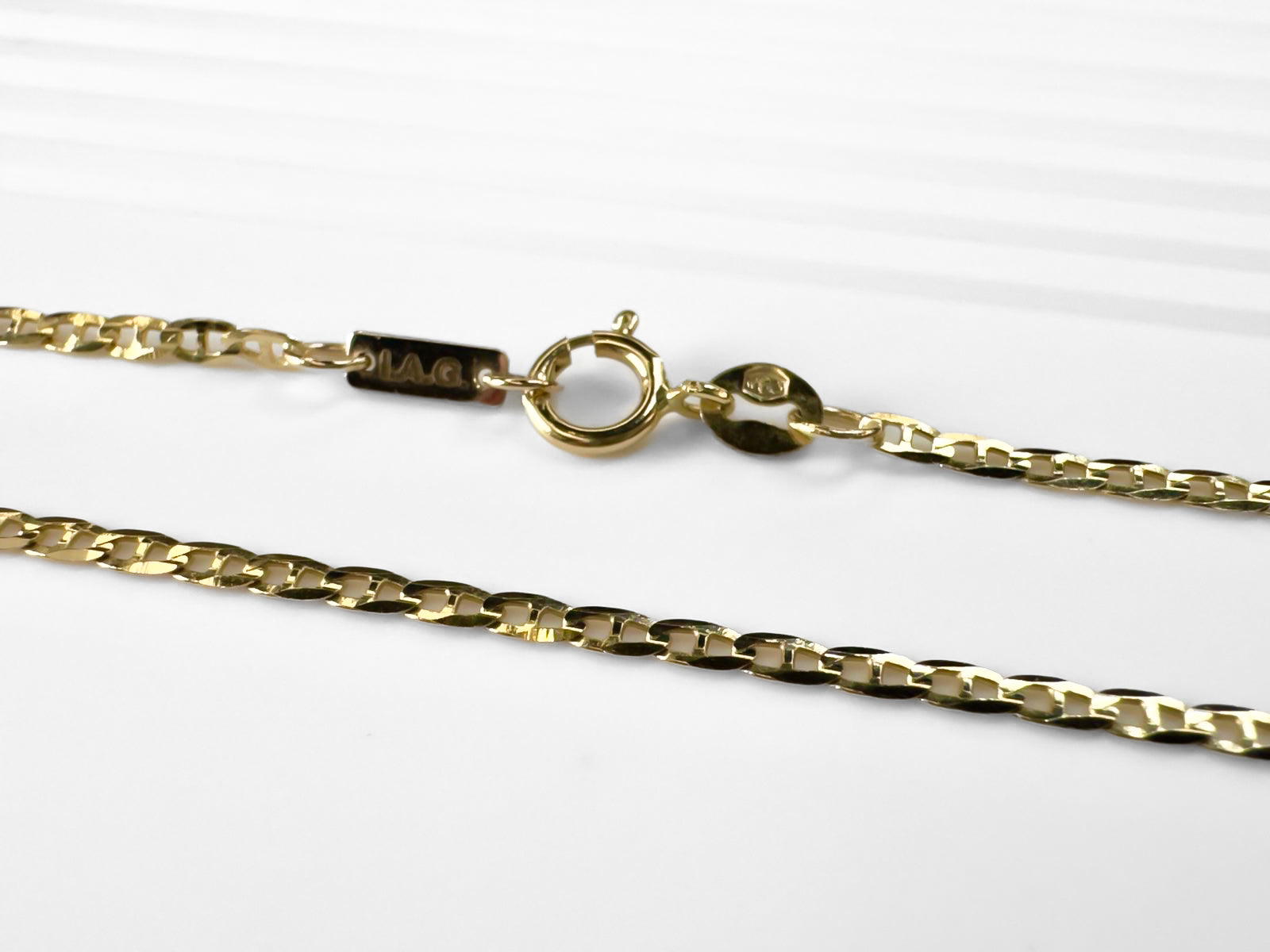 Złoty łańcuszek splot Gucci