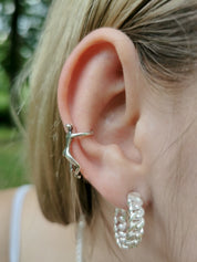 Latający Czesmir srebrna nausznica