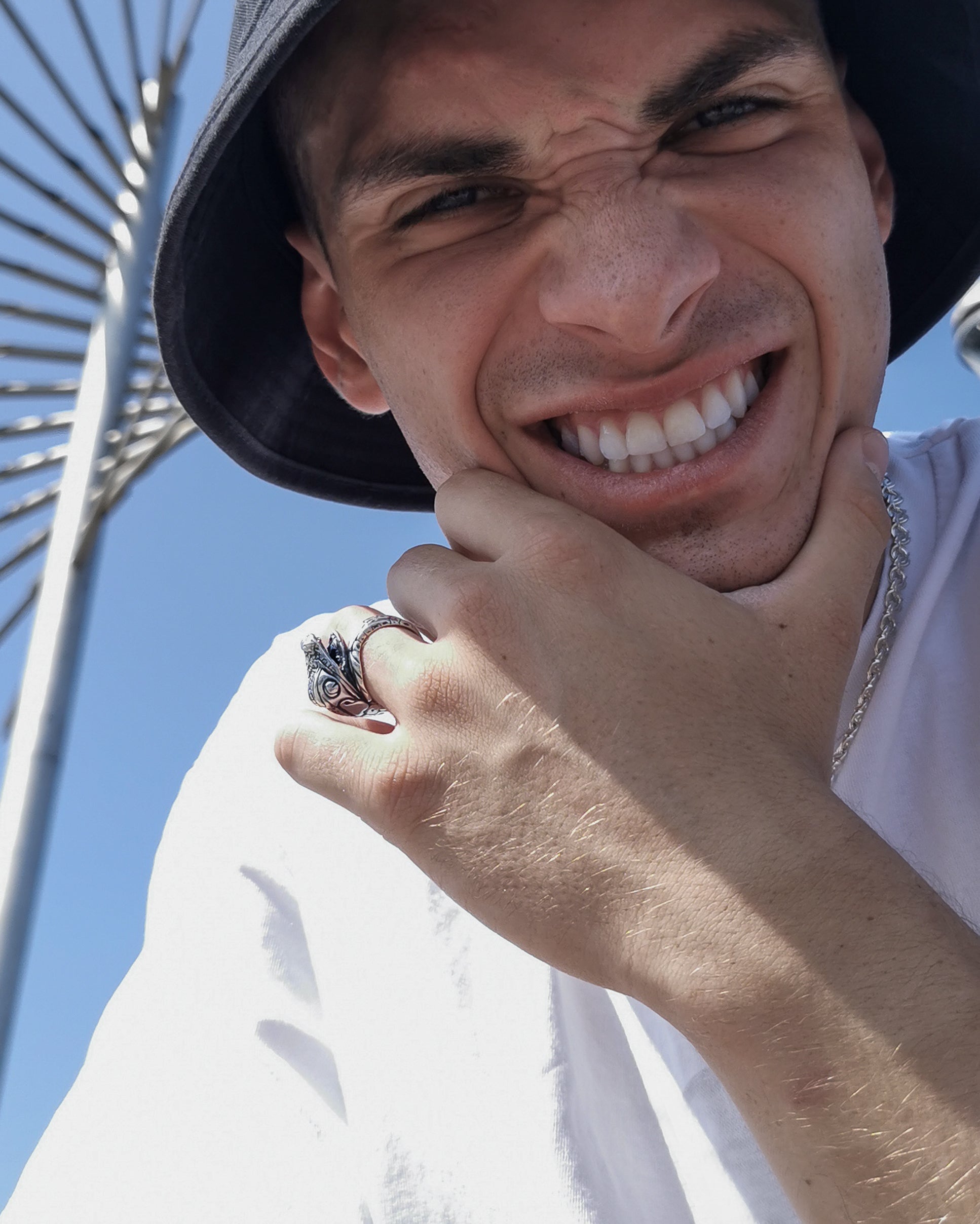 Aligator srebrny pierścionek